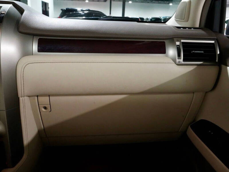 2017 Lexus GX 460