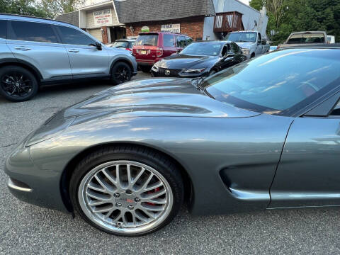 2004 Chevrolet Corvette