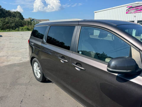 2016 Kia Sedona LX