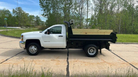 2015 Chevrolet Silverado 3500HD CC