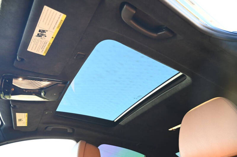 2022 BMW 5 Series M550i xDrive