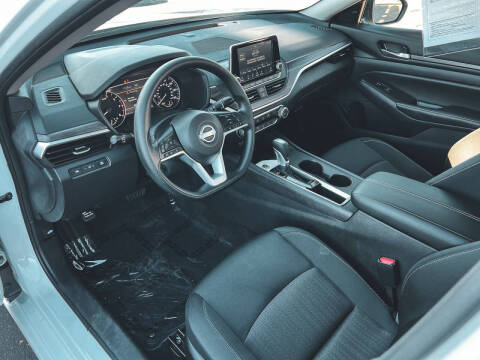 2025 Nissan Altima 2.5 SV