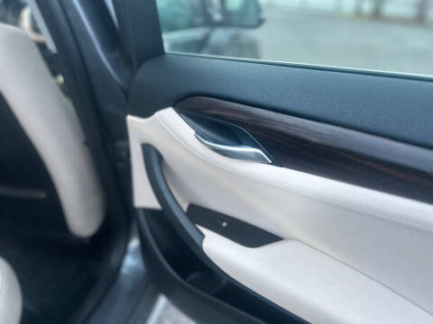 2015 BMW X1 xDrive28i