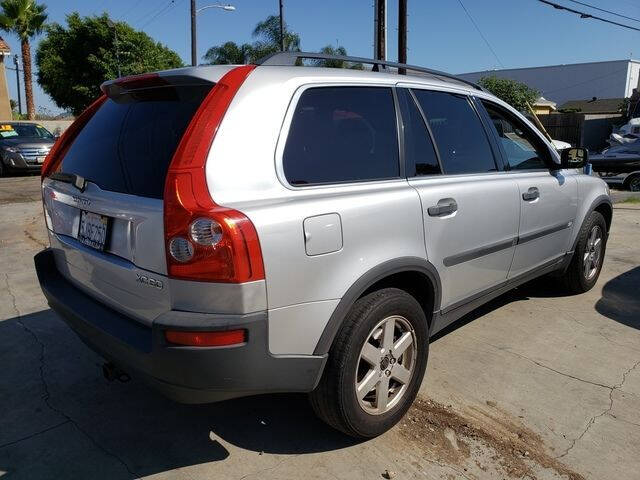 2004 Volvo XC90 2.5T