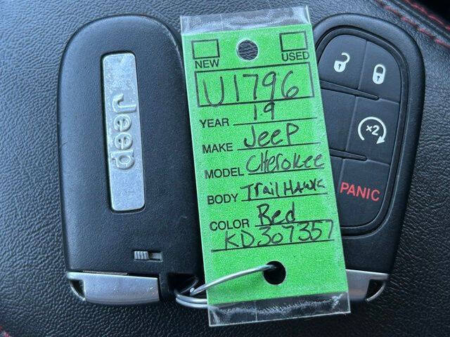 2019 Jeep Cherokee Trailhawk