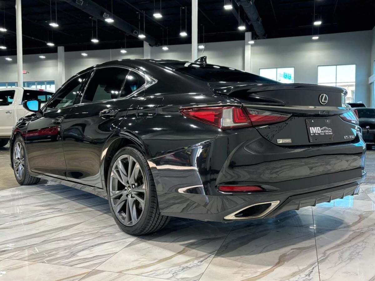 2019 Lexus ES 350 for sale at IMD MOTORS, INC in Dallas, TX