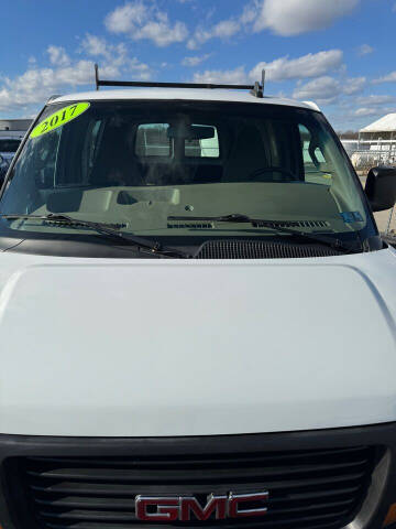 2017 GMC Savana 2500