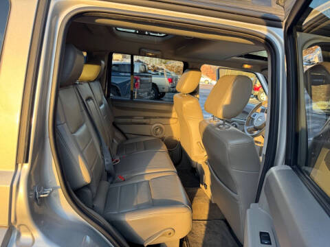2008 Jeep Commander Sport