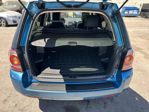 2013 Land Rover LR2 HSE LUX