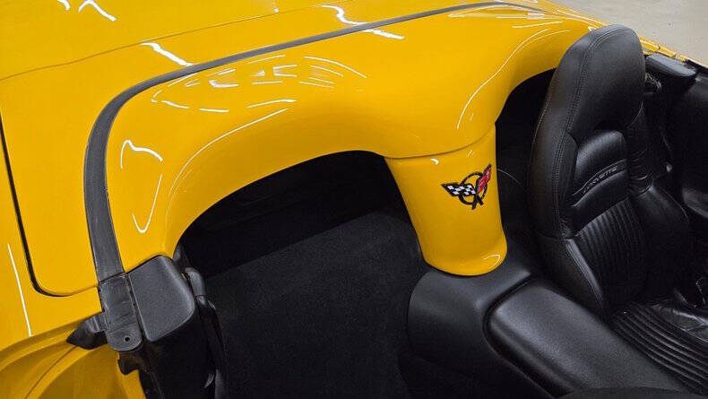 2004 Chevrolet Corvette