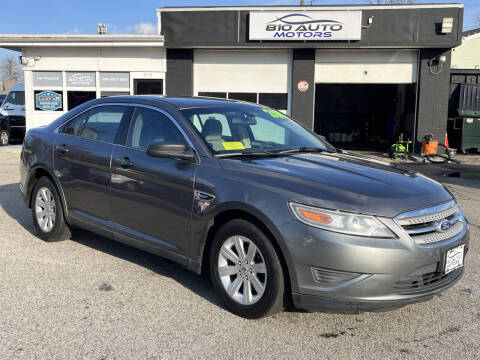 2011 Ford Taurus SE