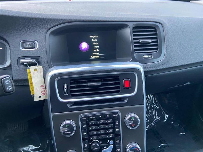 2015 Volvo V60 T5 Premier