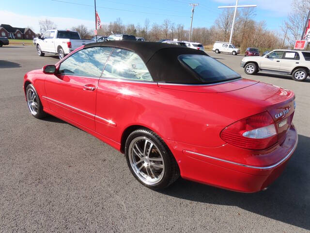 2006 Mercedes-Benz CLK for sale at Modern Automotive Group LLC in Lafayette, TN