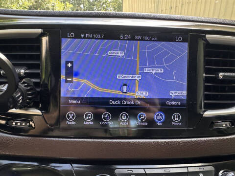 2017 Chrysler Pacifica Touring-L