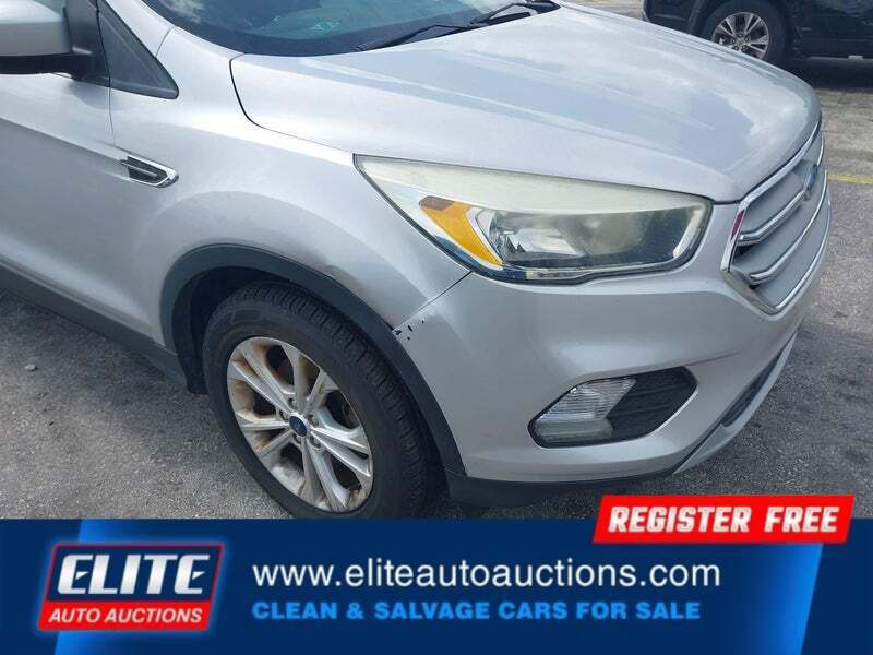 2017 Ford Escape SE