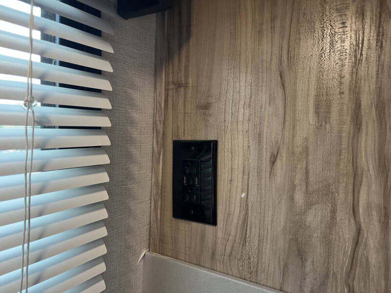 2020 Palomino BACKPACK EDITION