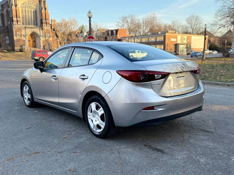 2016 Mazda MAZDA3 i Sport
