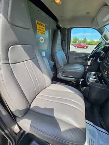 2018 Chevrolet Express 2500