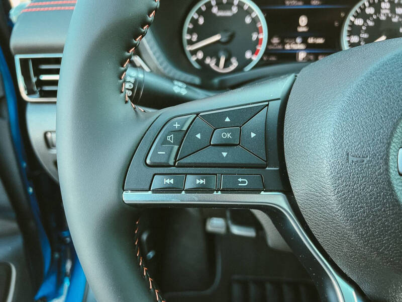 2025 Nissan Sentra SR