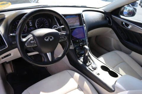 2017 Infiniti Q50 3.0T Signature Edition