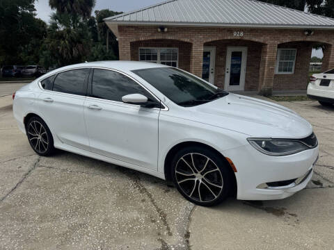 2015 Chrysler 200 C