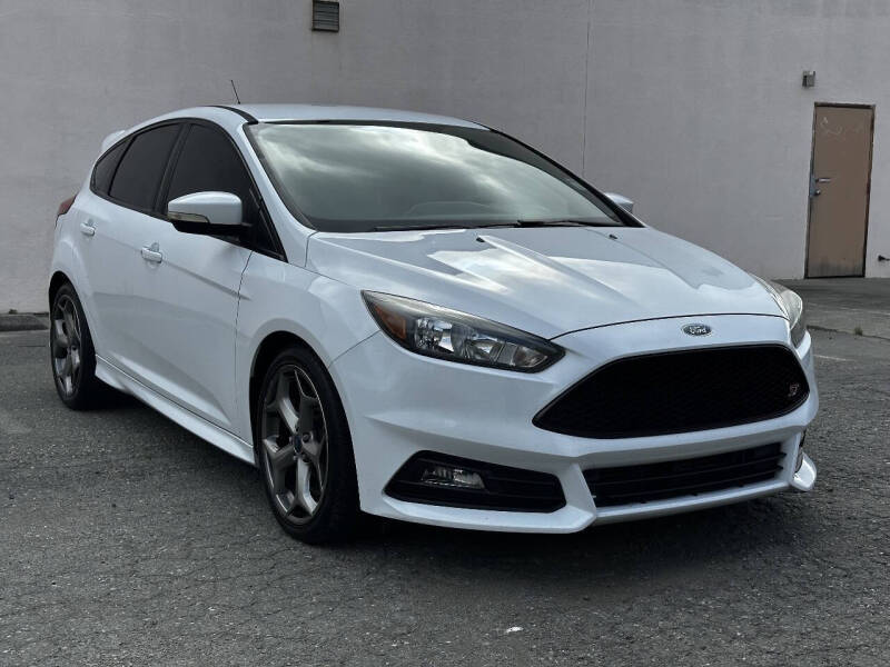2018 Ford Focus ST