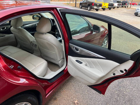 2014 Infiniti Q50 Premium