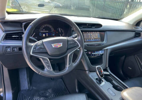 2018 Cadillac XT5 Luxury