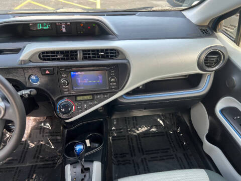 2012 Toyota Prius c Three