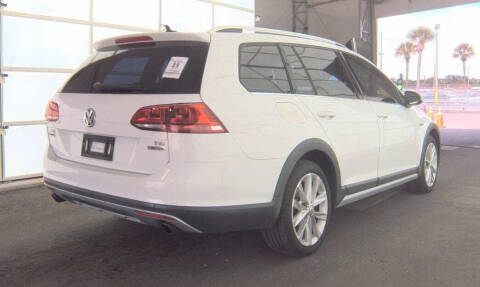 2017 Volkswagen Golf Alltrack