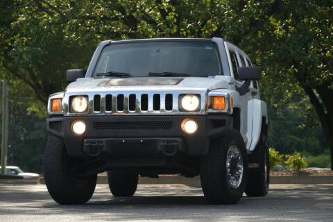 2006 HUMMER H3 for sale at Carma Auto Group in Duluth GA