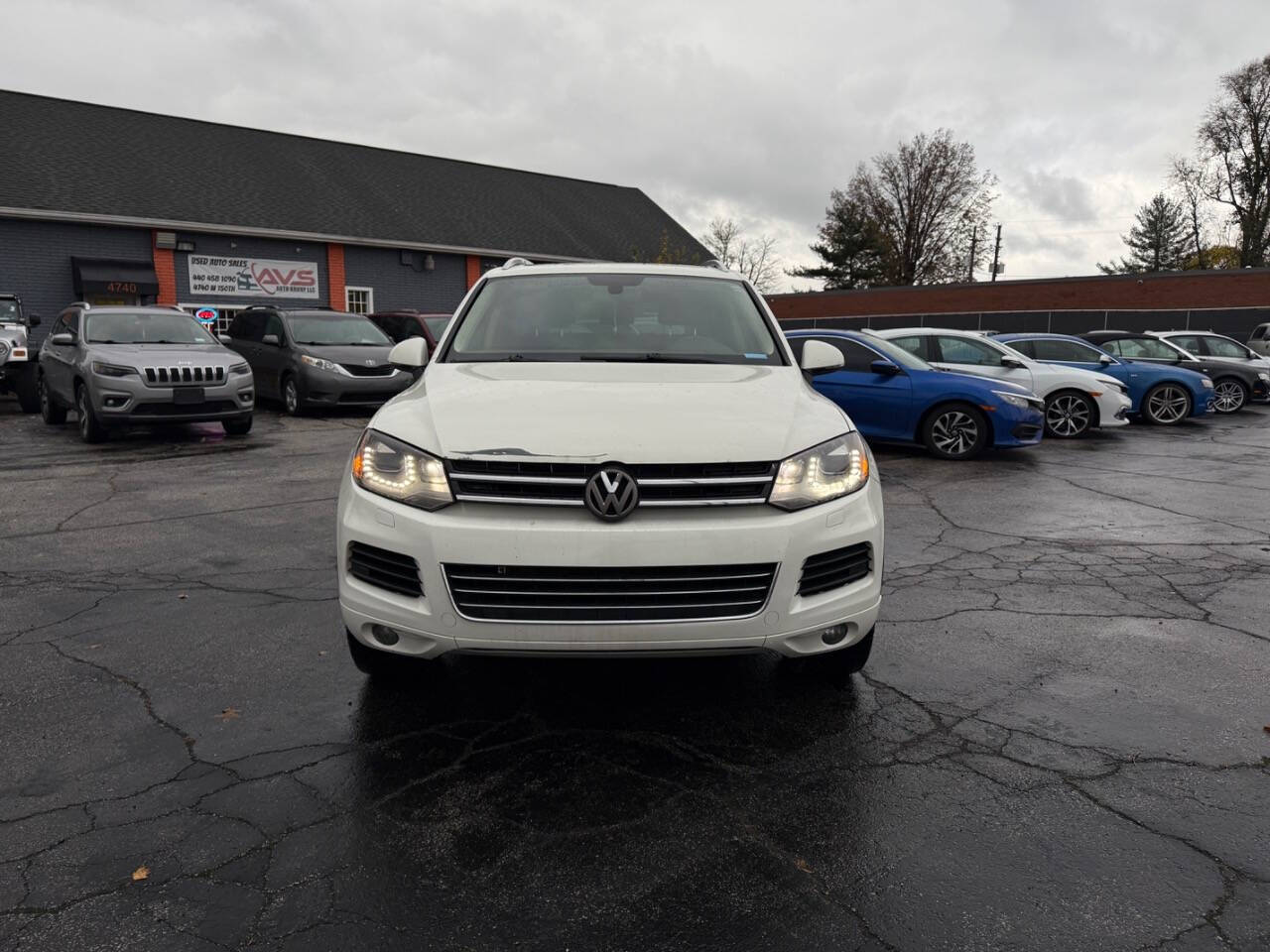 2011 Volkswagen Touareg for sale at AVS AUTO GROUP LLC in CLEVELAND, OH