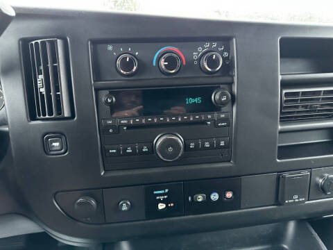 2017 Chevrolet Express 3500