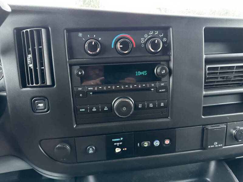 2017 Chevrolet Express 3500