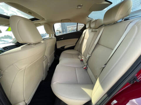 2017 Acura ILX w/Premium