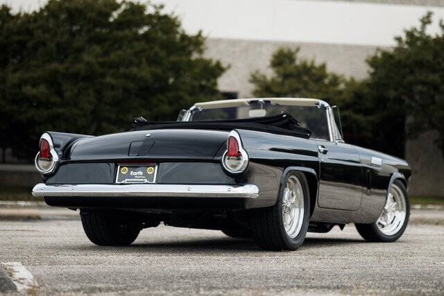 1956 Ford Thunderbird