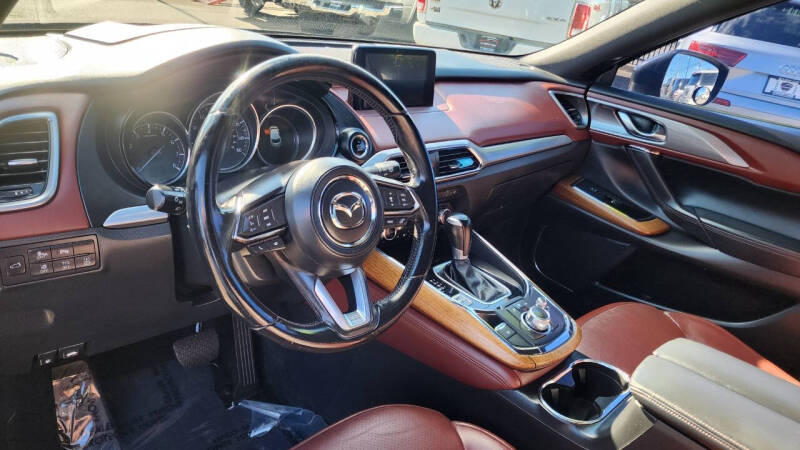 2017 Mazda CX-9 Signature