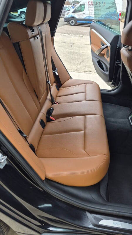 2017 BMW 3 Series 330i xDrive Gran Turismo