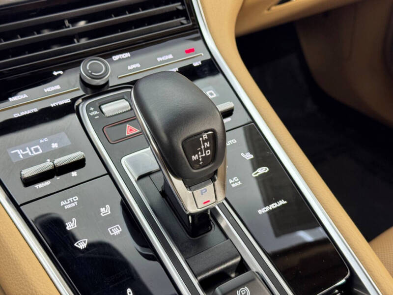 2021 Porsche Panamera 4S E-Hybrid