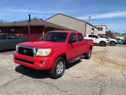 2005 Toyota Tacoma for sale at Neals Auto Sales in Louisville KY