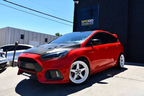 2017 Ford Focus ST