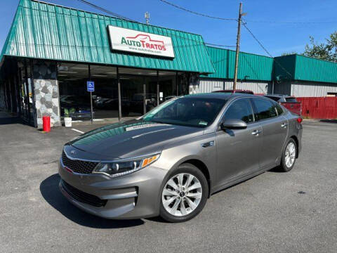 2016 Kia Optima for sale at AUTO TRATOS in Mableton GA