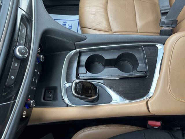 2018 Buick Enclave Essence