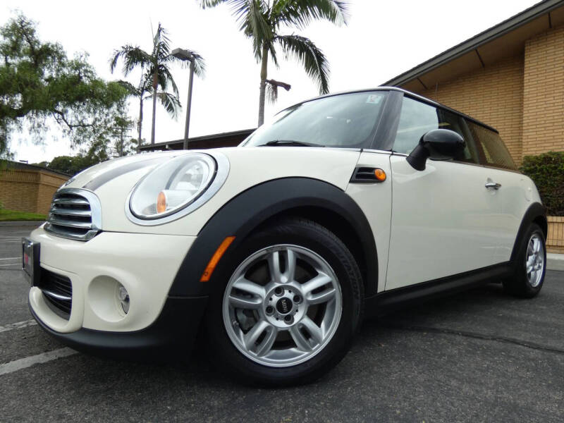 2013 MINI Hardtop Cooper