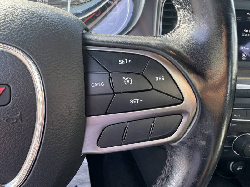 2020 Dodge Charger SXT