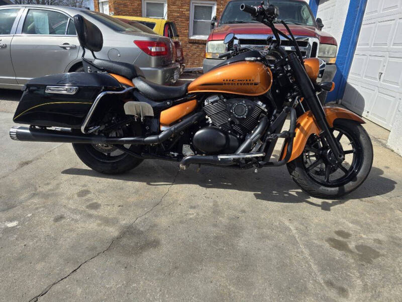 2016 Suzuki BOULEVARD 1505
