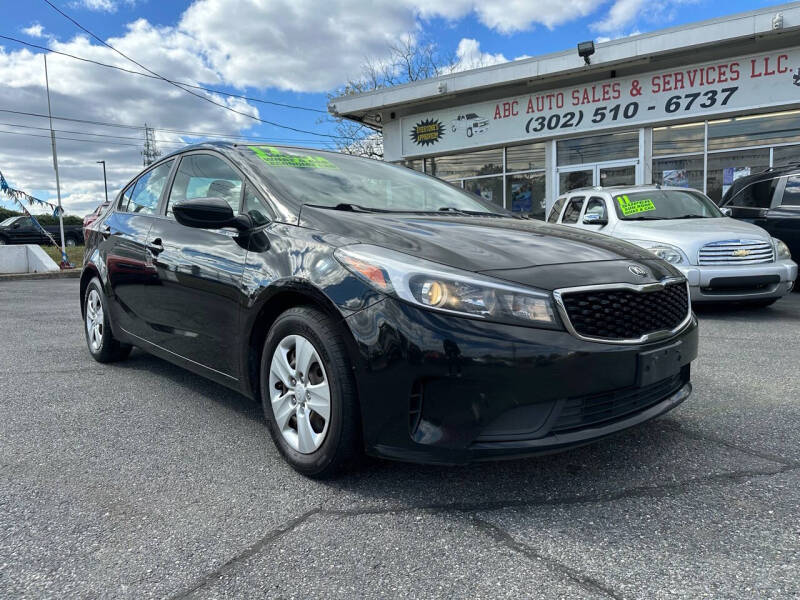 Used 2017 Kia Forte LX with VIN 3KPFK4A72HE060341 for sale in New Castle, DE