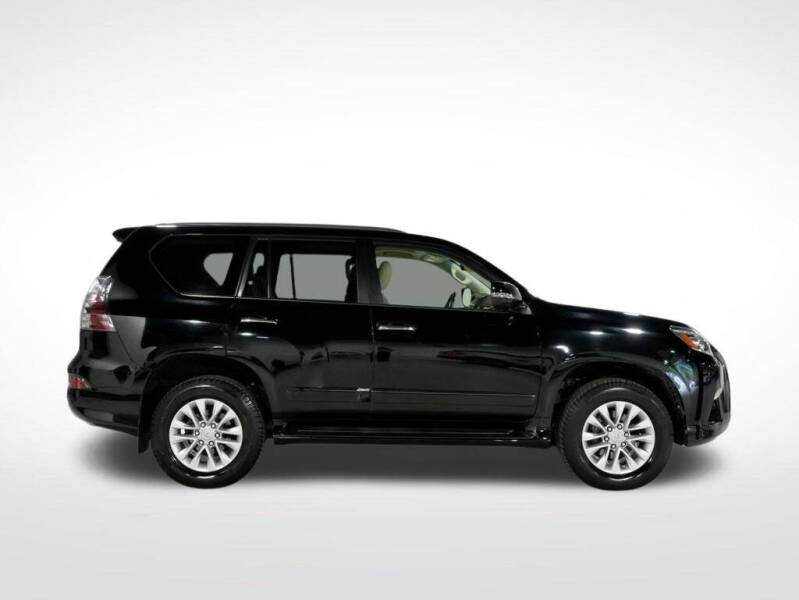2017 Lexus GX 460