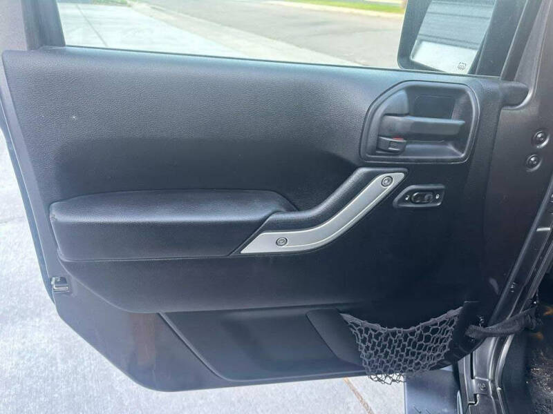 2016 Jeep Wrangler Sahara