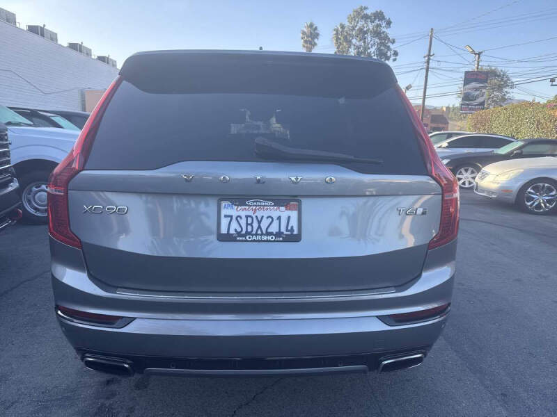 2016 Volvo XC90 T6 R-Design